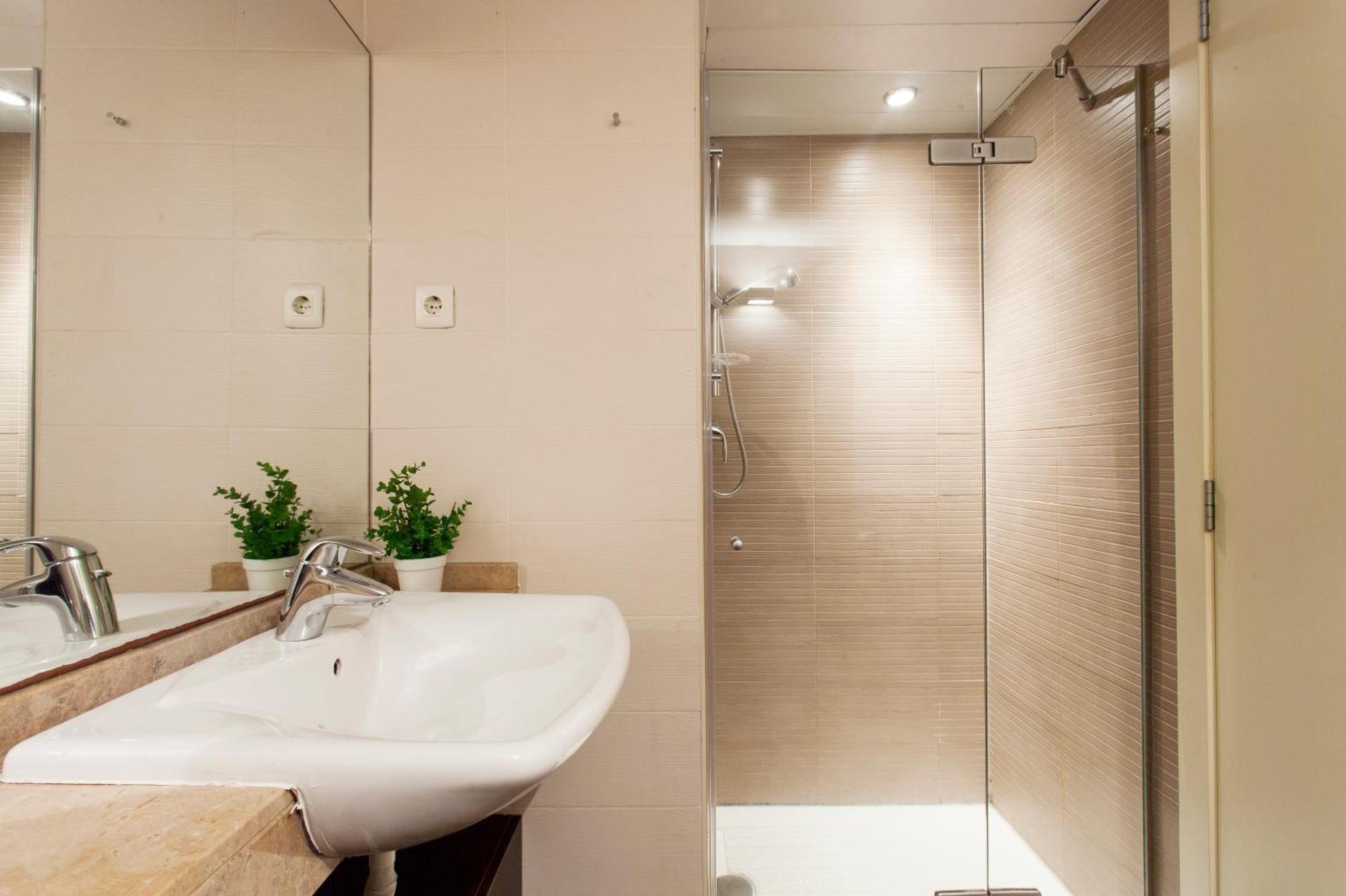 Apartament Ab Diagonal San Adrián de Besós Zewnętrze zdjęcie