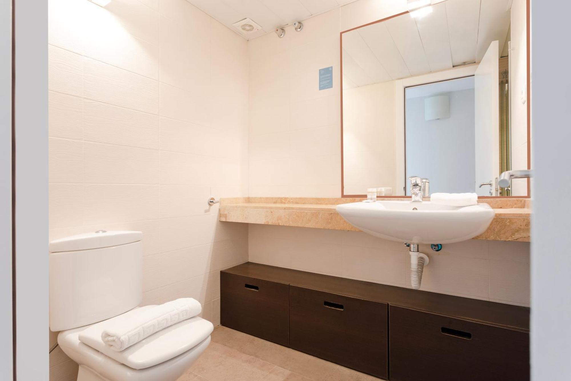 Apartament Ab Diagonal San Adrián de Besós Zewnętrze zdjęcie